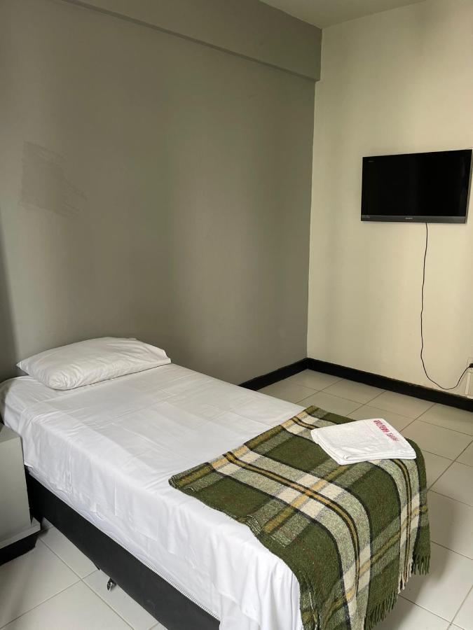 Hotel Economy 888 - Proximo A Praca Da Estacao E Rodoviaria Belo Horizonte Zewnętrze zdjęcie